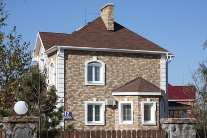 Частный дом. Камень «Еврок»