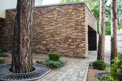 Частный дом. Камень «Англия»