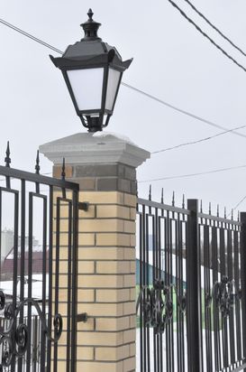 Крышка столбовая конусная усеченная