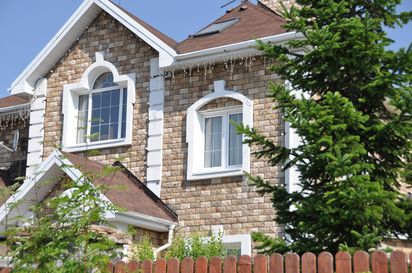 Частный дом. Камень «Еврок»